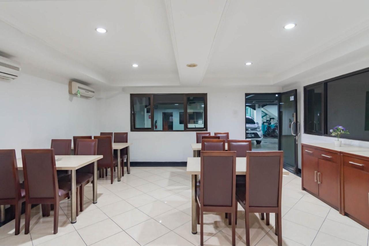 Reddoorz Plus At Buah Batu Bandung Eksteriør billede