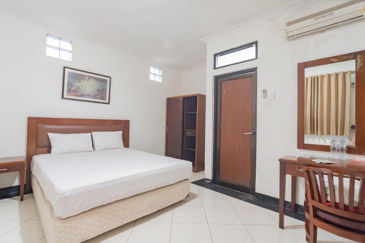 Reddoorz Plus At Buah Batu Bandung Eksteriør billede