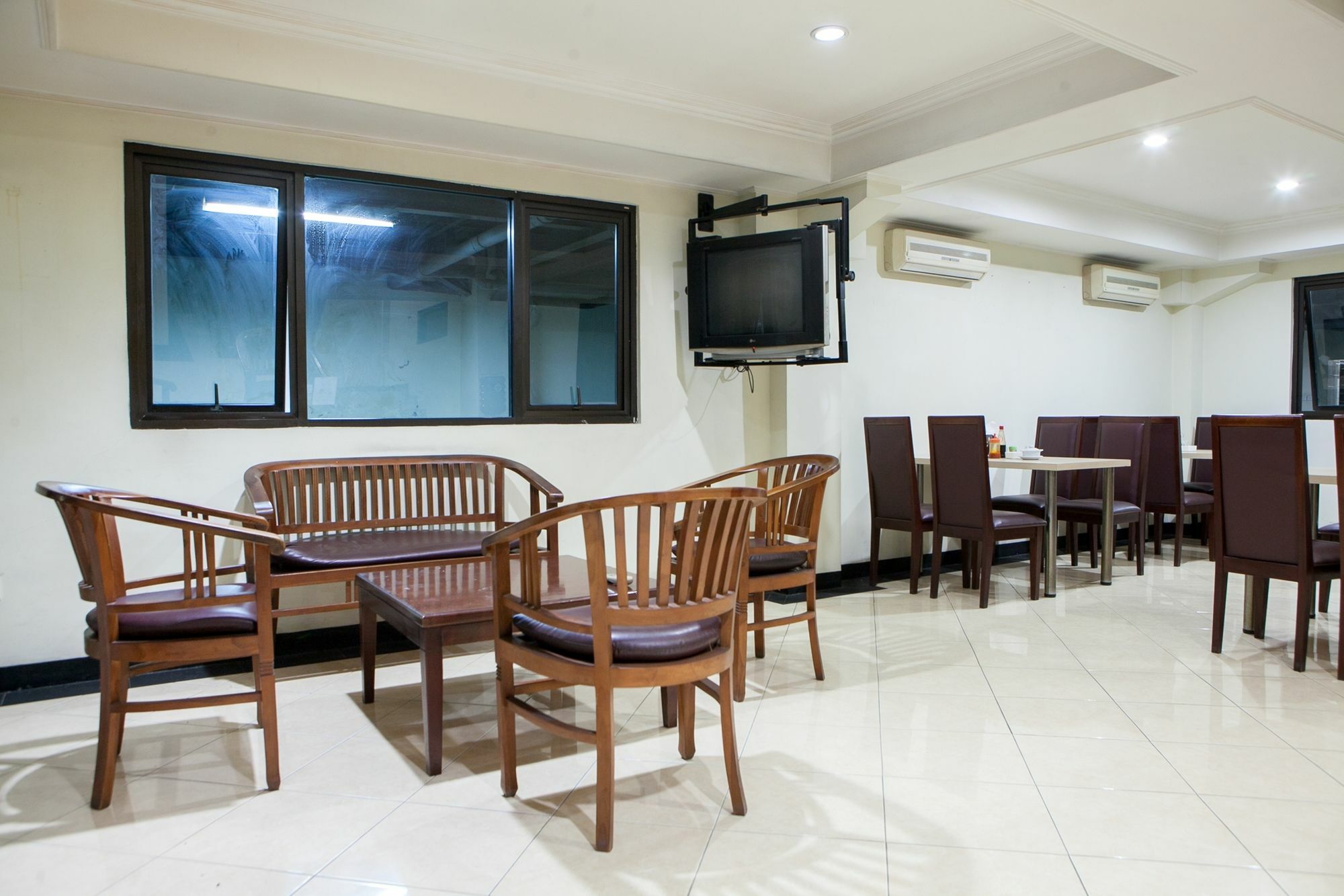 Reddoorz Plus At Buah Batu Bandung Eksteriør billede