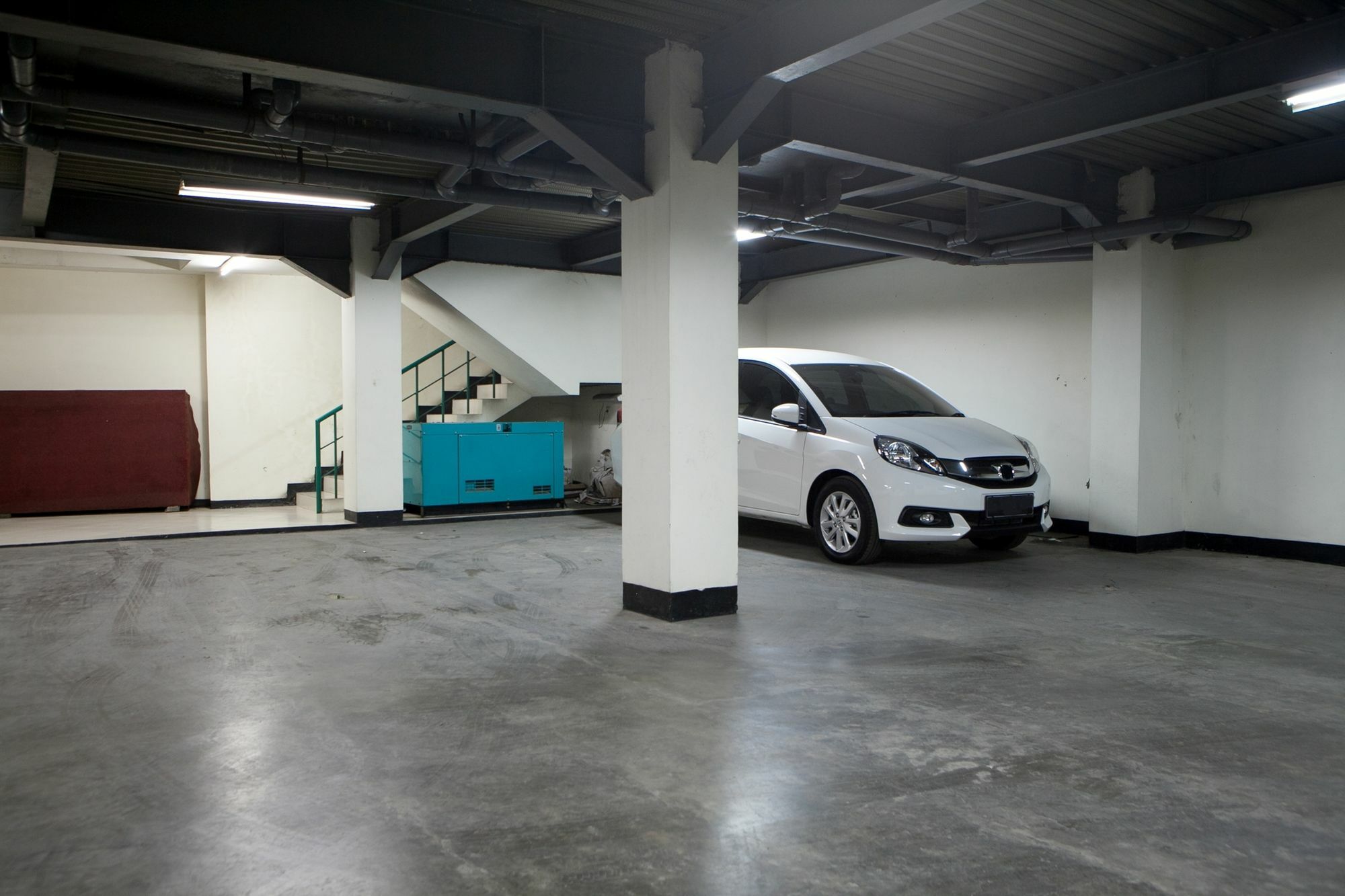 Reddoorz Plus At Buah Batu Bandung Eksteriør billede